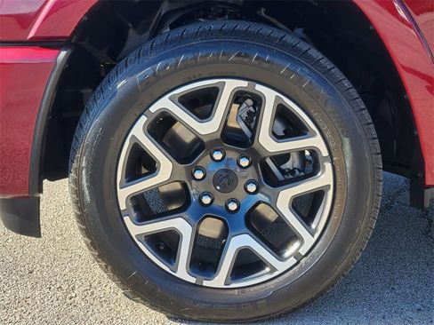 Used 2025 RAM 1500 Laramie w/ Laramie Southwest Edition image 12