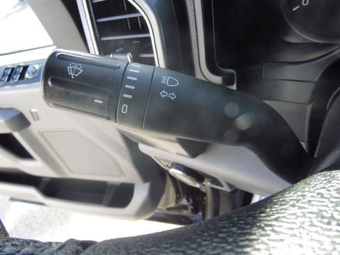 Used 2019 Ford F150 XLT w/ Equipment Group 302A Luxury image 19