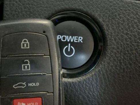 Certified 2025 Toyota Camry SE image 24