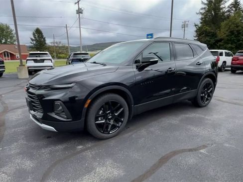 Used 2019 Chevrolet Blazer LT image 4