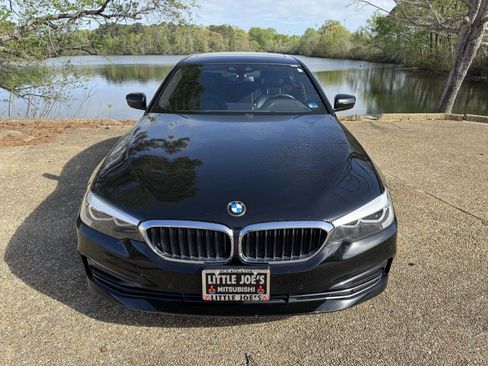 Used 2019 BMW 530i xDrive w/ Convenience Package image 14