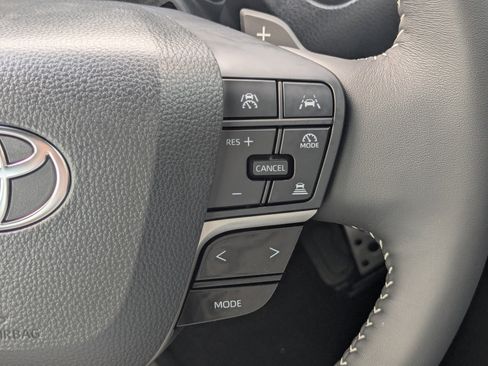 Used 2026 Toyota Camry SE w/ Convenience Package image 29