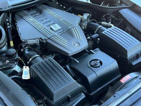 Used 2012 Mercedes-Benz SLS AMG Roadster image 38