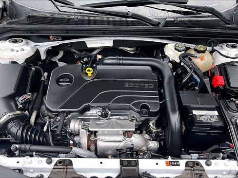 Used 2023 Chevrolet Malibu LS FWD image 31