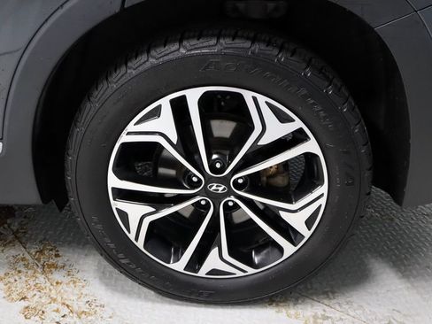 Used 2020 Hyundai Santa Fe SEL AWD/4WD image 19