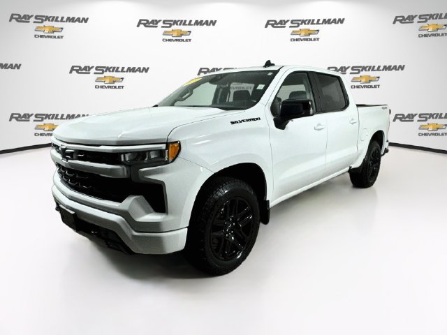 Used 2024 Chevrolet Silverado 1500 RST w/ Protection Package AWD/4WD image 3