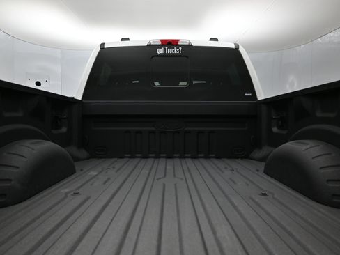 Used 2022 Ford F250 Lariat w/ Tremor Off-Road Package image 6