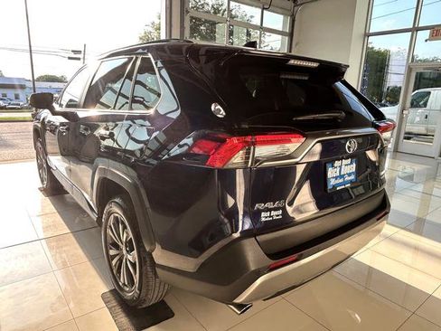 Used 2025 Toyota RAV4 Limited w/ Advanced Technology Package AWD/4WD image 9
