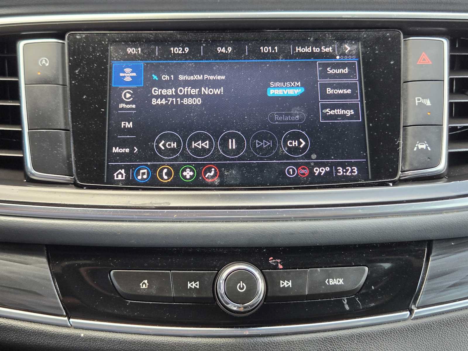 Certified 2023 Buick Enclave Essence w/ Experience Buick Package FWD image 17