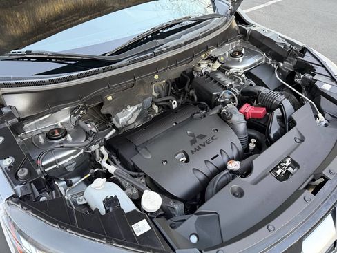 Used 2020 Mitsubishi Outlander Sport Black Edition image 29