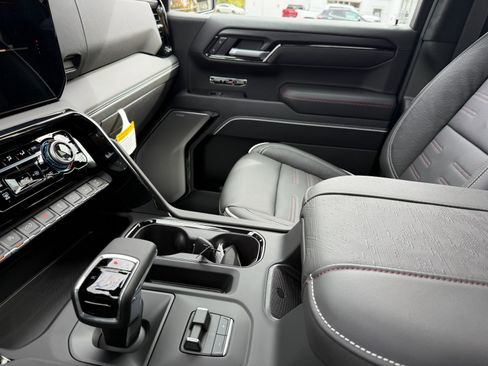 New 2026 GMC Sierra 1500 AT4X image 33