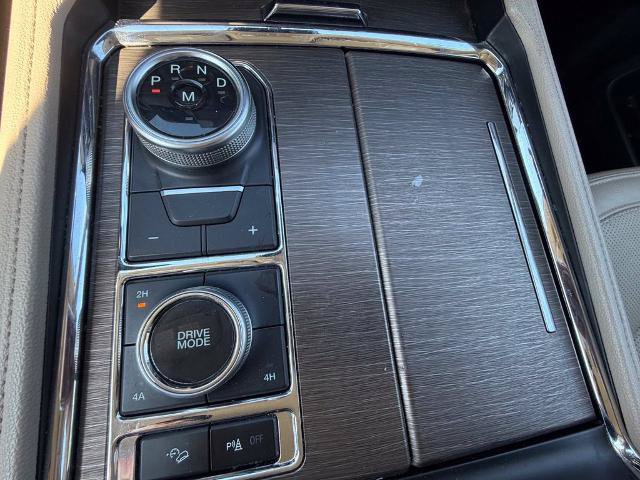 Certified 2024 Ford Expedition Limited AWD/4WD image 33