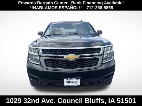 Used 2017 Chevrolet Tahoe LT AWD/4WD image 2