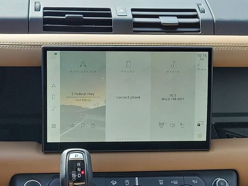New 2025 Land Rover Defender 110 S AWD/4WD image 21