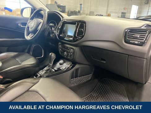 Used 2018 Jeep Compass Altitude w/ Popular Equipment Group image 37