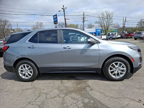 Used 2024 Chevrolet Equinox LT image 9