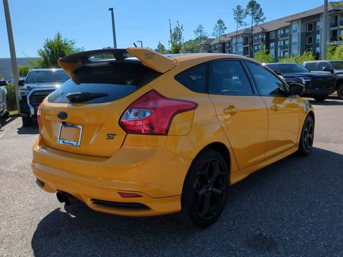 Used 2013 Ford Focus ST FWD image 6