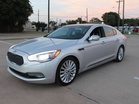 Used 2015 Kia K900 Luxury w/ VIP Package (Discontinued) RWD image 3