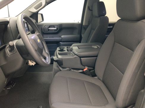 Used 2022 Chevrolet Silverado 1500 Custom AWD/4WD image 17