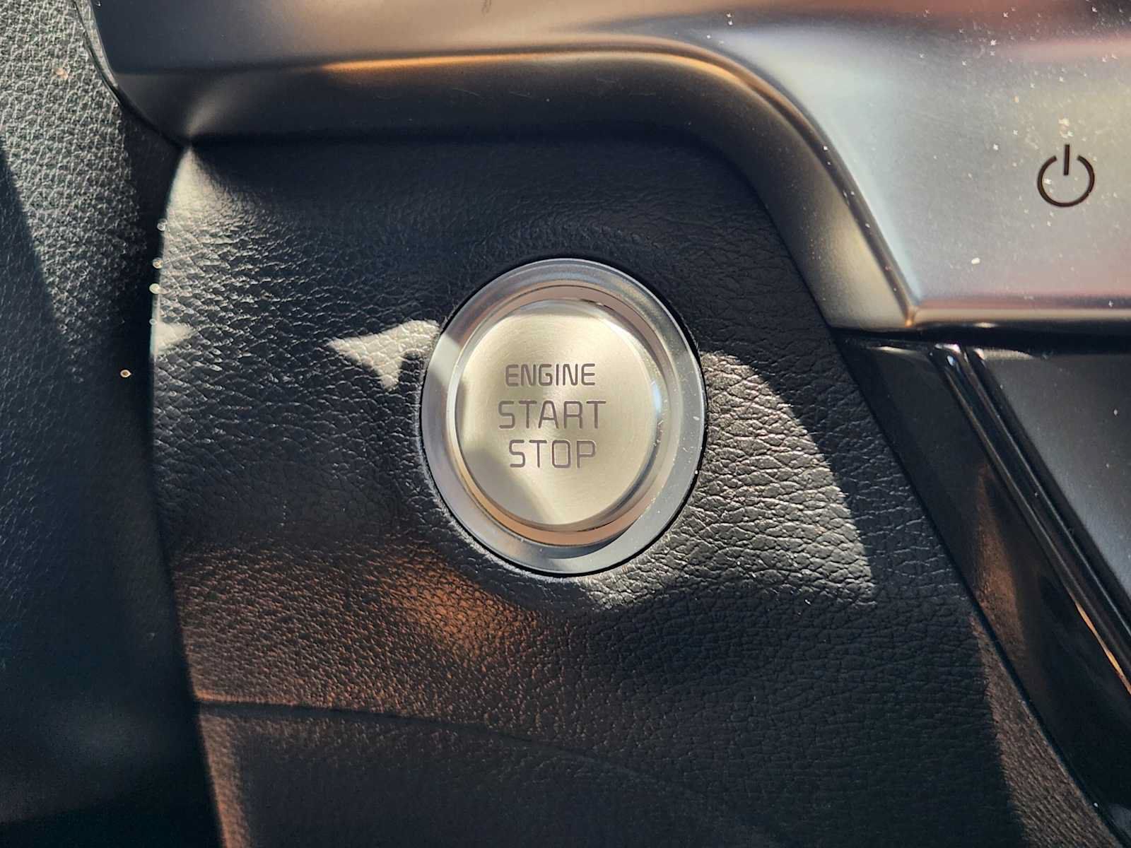 Used 2020 Kia Telluride EX AWD/4WD image 19