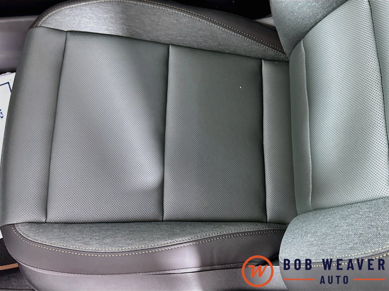 New 2026 GMC Terrain AT4 w/ Technology Package II AWD/4WD image 23