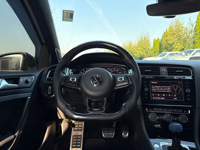 Used 2019 Volkswagen Golf R 4-Door AWD/4WD image 18