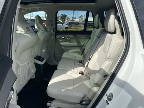 New 2026 Volvo XC90 T8 Ultra w/ Protection Package Premier image 17