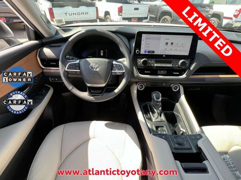 Certified 2024 Toyota Grand Highlander Limited image 15