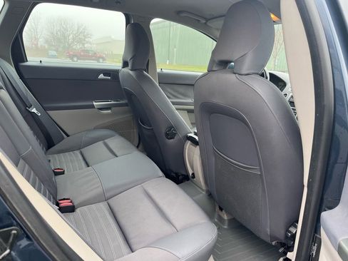 Used 2010 Volvo V50 2.4i image 14