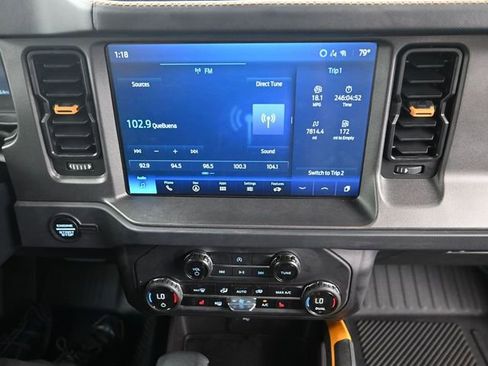 Used 2024 Ford Bronco Badlands image 14