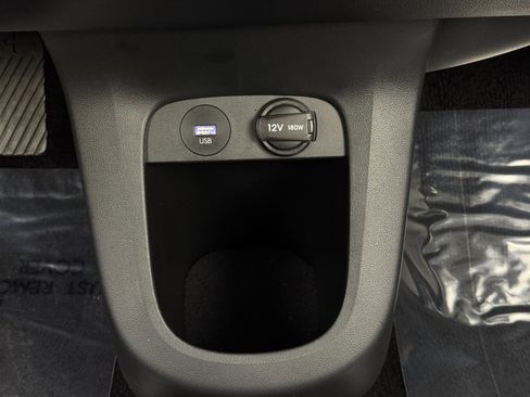 Used 2024 Hyundai Ioniq 5 SE image 31