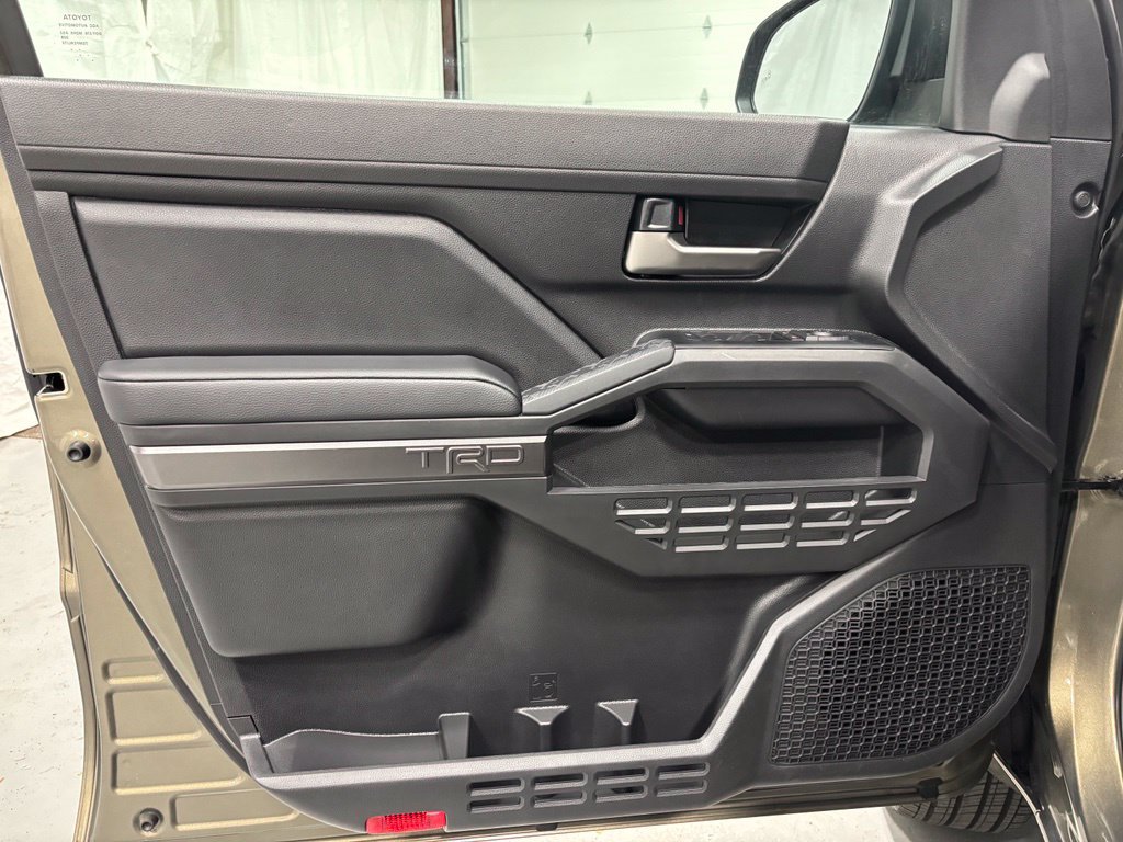 Used 2026 Toyota Tacoma TRD Sport AWD/4WD image 8