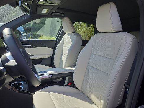 Used 2026 BMW X1 xDrive28i w/ Convenience Package image 6