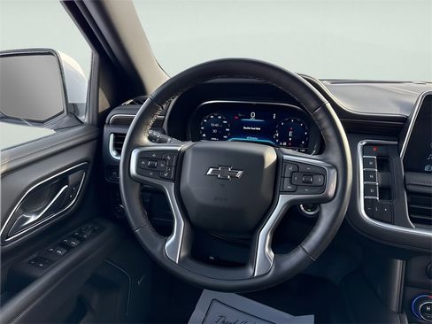 Used 2024 Chevrolet Tahoe Z71 w/ Luxury Package image 15