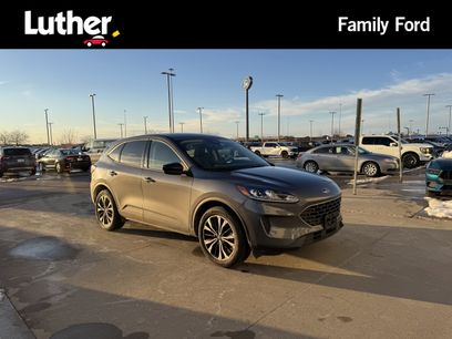 Used 2022 Ford Escape SE w/ SE Sport Appearance Package