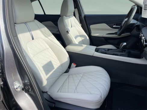 New 2026 Nissan Sentra SL w/ Floor Mat Package image 17