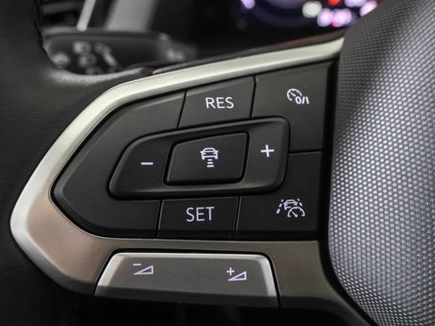 Used 2026 Volkswagen Atlas Peak Edition AWD/4WD image 25