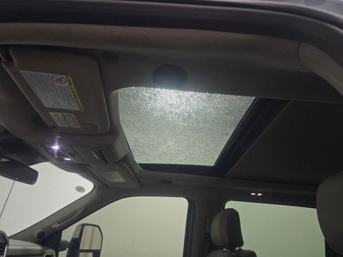 Used 2025 Ford F450 Platinum w/ Platinum Plus Package image 11