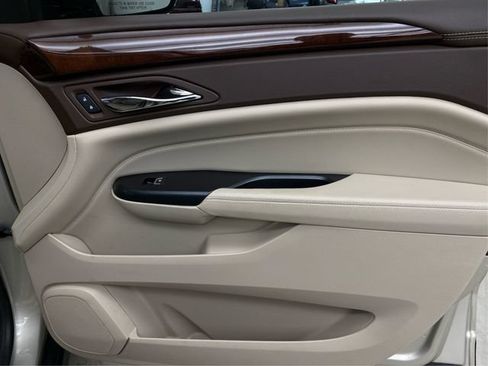 Used 2015 Cadillac SRX Performance w/ Driver Awareness Package AWD/4WD image 28