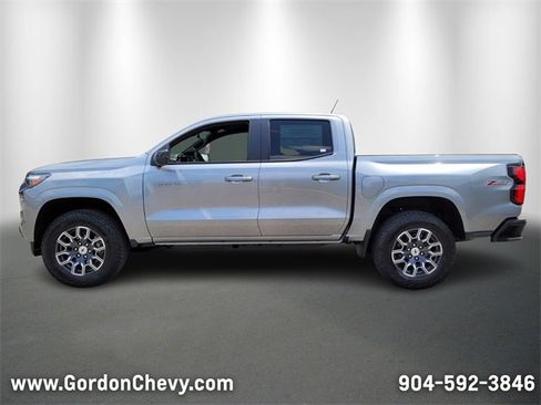 New 2025 Chevrolet Colorado Z71 image 2