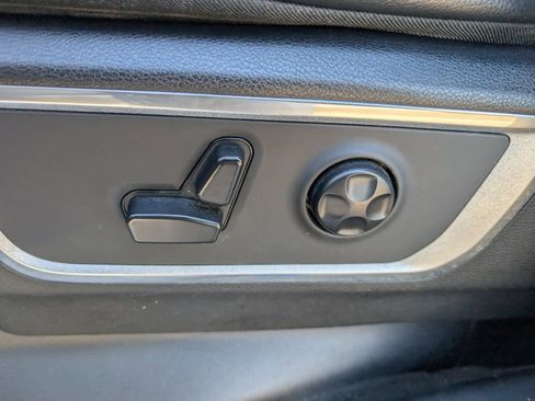 Used 2019 RAM 1500 Laramie image 20