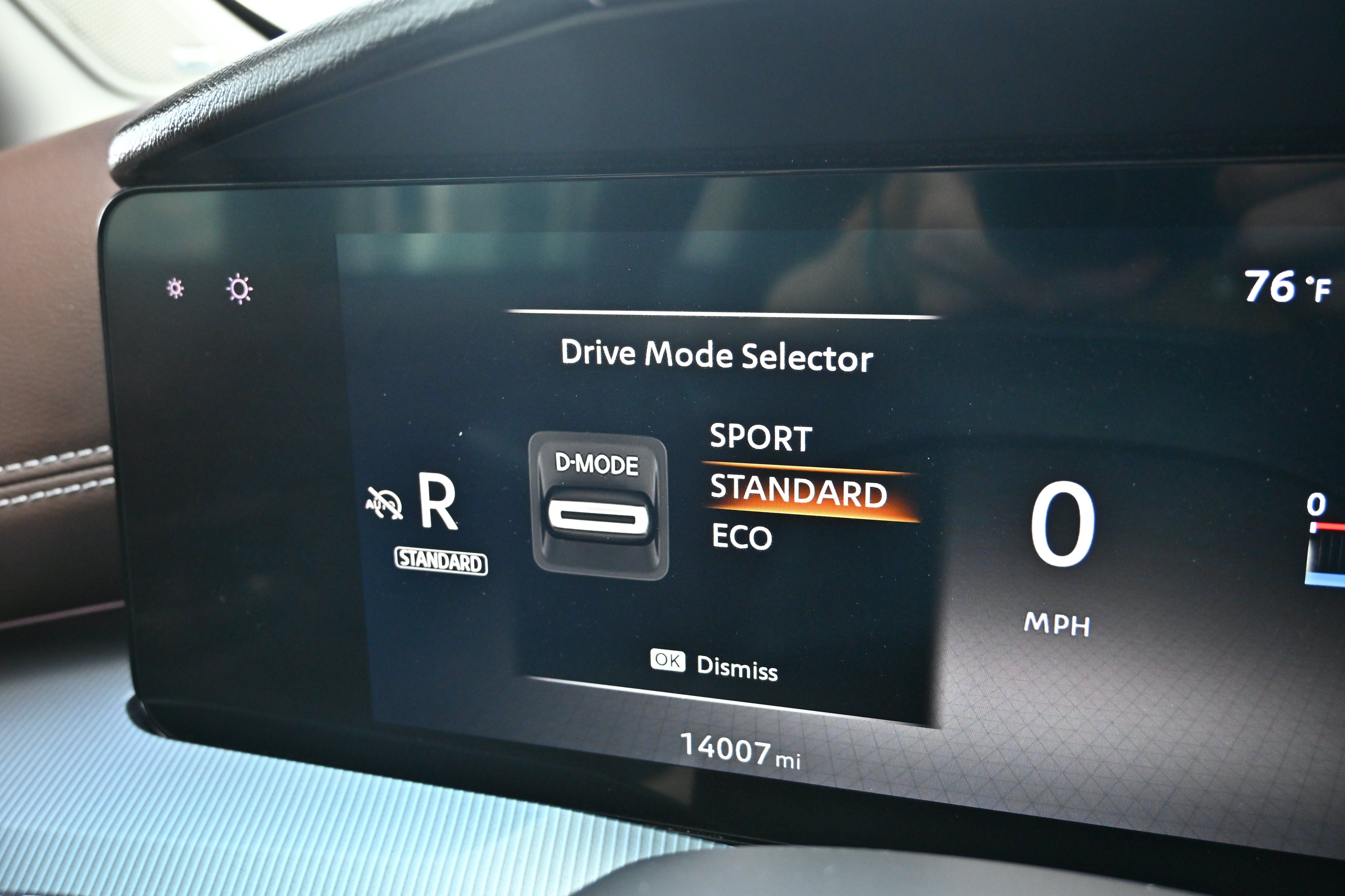 Certified 2025 Nissan Murano Platinum w/ Cargo Package AWD/4WD image 31