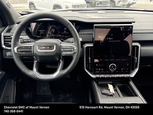 New 2026 GMC Acadia Elevation w/ Elevation Premium Package FWD image 16
