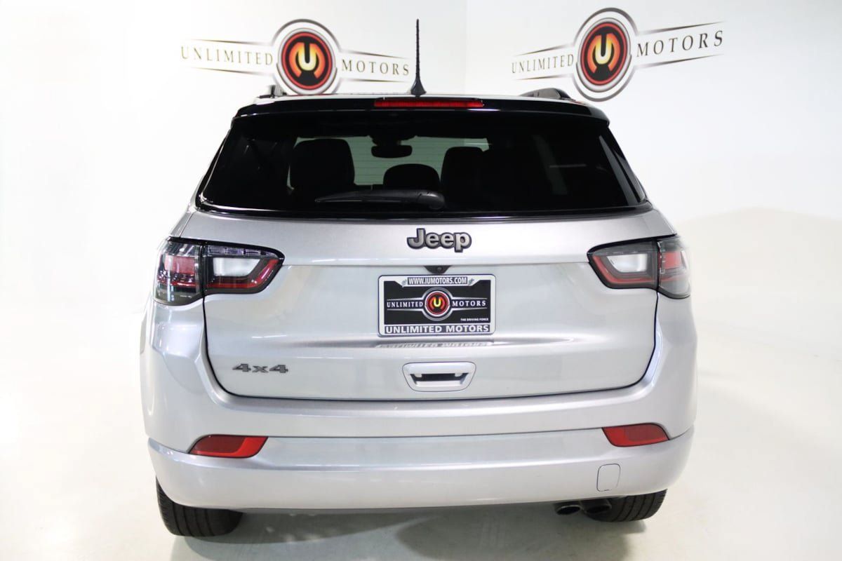 Used 2022 Jeep Compass High Altitude AWD/4WD image 27