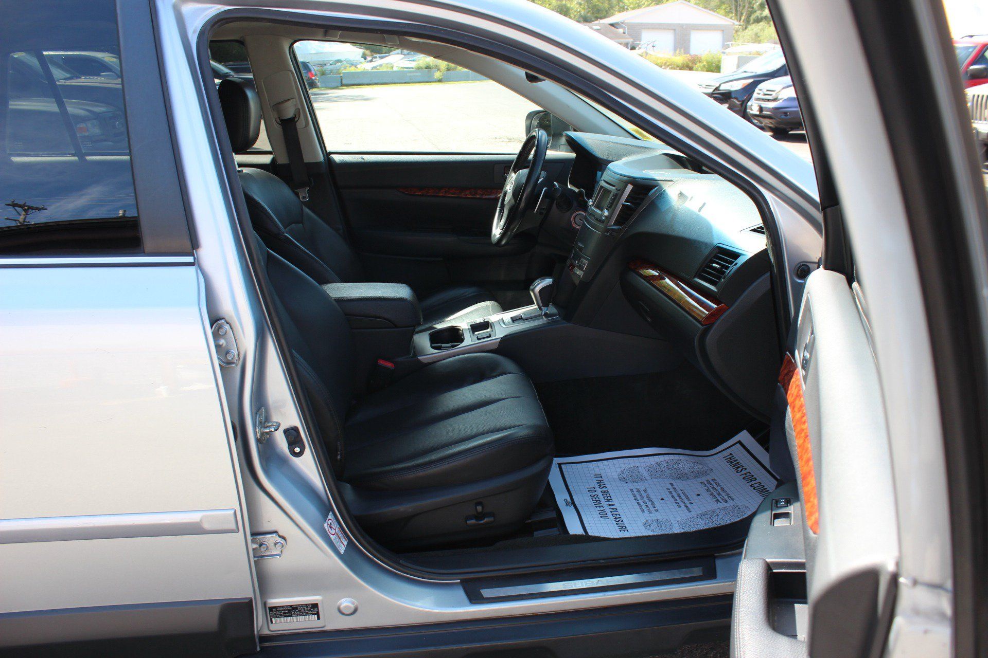 Used 2012 Subaru Outback 2.5i Limited w/ Moonroof Pkg AWD/4WD image 34