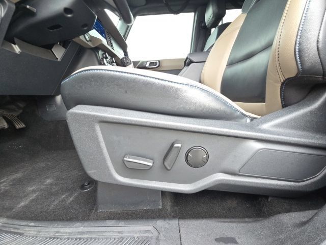 Used 2024 Ford Bronco Wildtrak AWD/4WD image 22