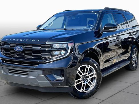 Certified 2025 Ford Expedition Active RWD image 35