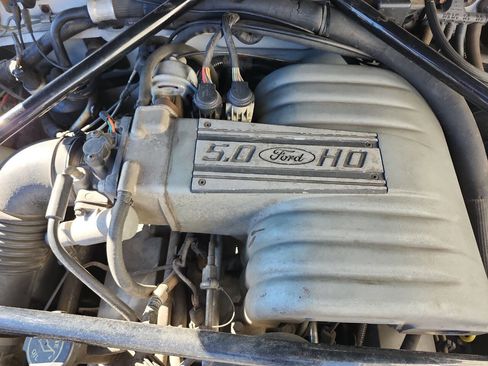 Used 1991 Ford Mustang LX image 30