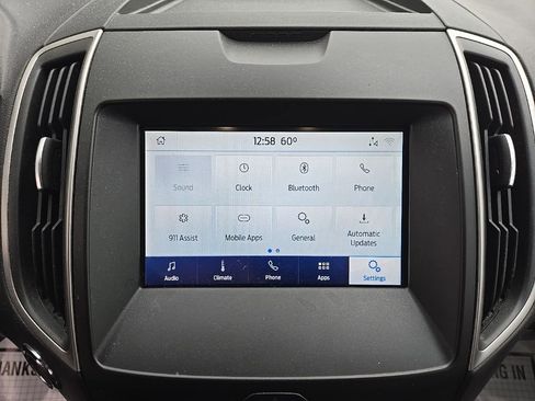 Used 2020 Ford Edge SEL w/ Cold Weather Package image 15