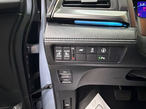 Used 2024 Honda Odyssey Elite image 35